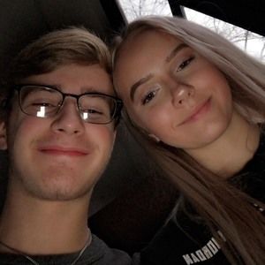 Meet your Posher, Cameron